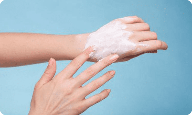 دلایل تحریک شدن خشکی پوست دست
